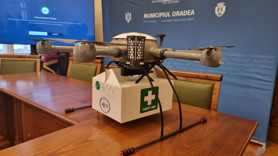 Probe biologice transportate cu drona, la Oradea