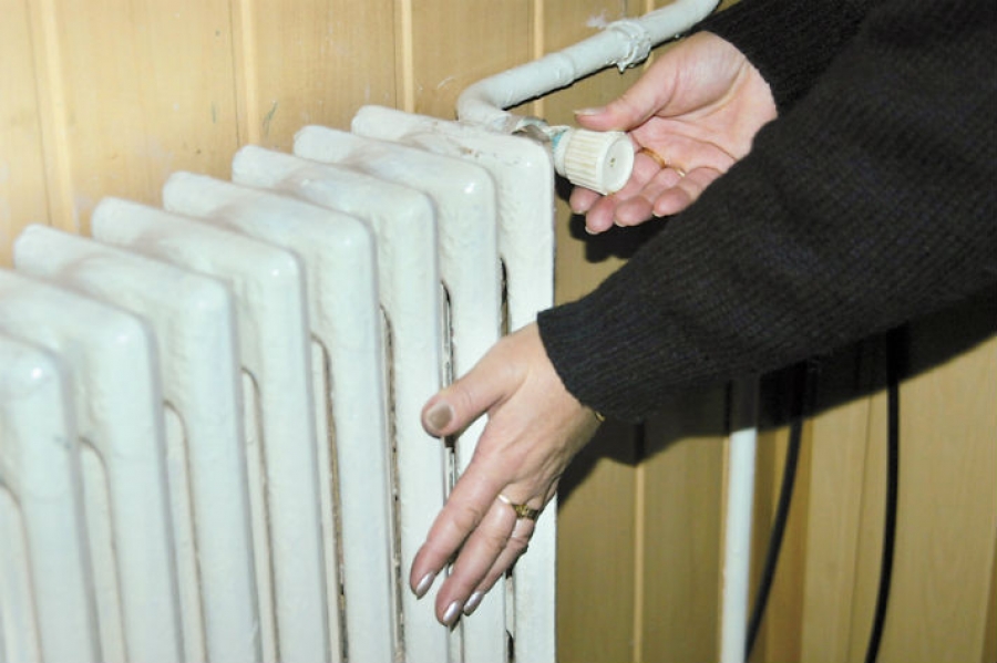 Avarie în Țiglina II/ Zeci de gălățeni nu mai primesc căldură și apă caldă