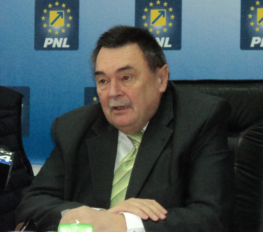 Victor Paul Dobre, la raport cu iniţiativele legislative
