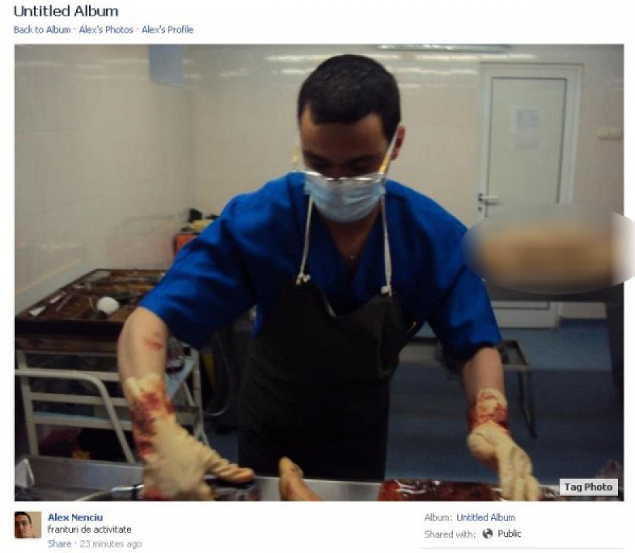 Un doctor a postat pe Facebook imagini cu disecția unui cadavru