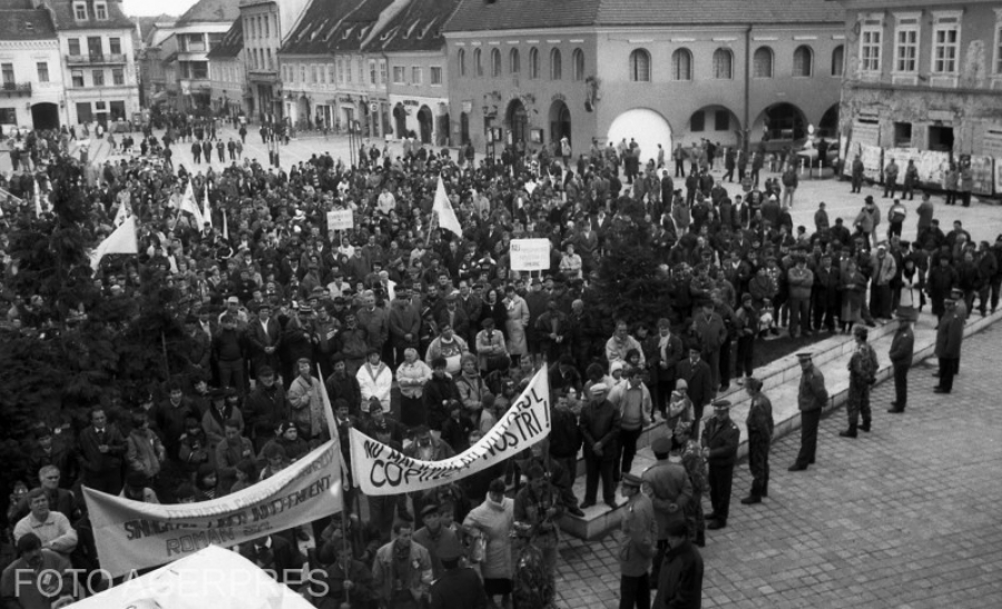 Comemorarea victimelor Revoltei Anticomuniste de la Brașov, din 15 noiembrie 1987