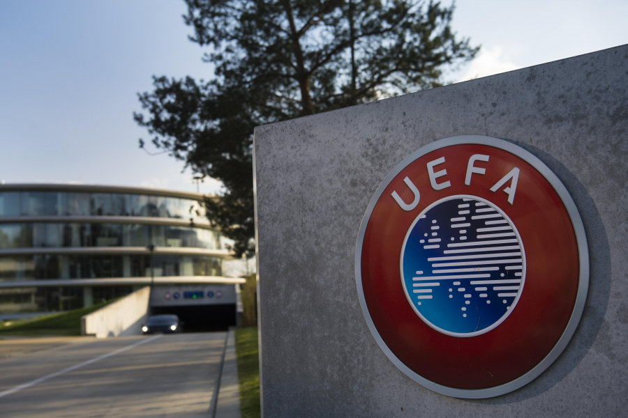 UEFA interzice inchiderea campioanatelor