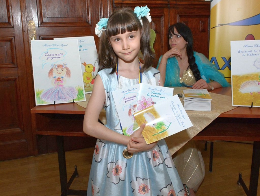 POVESTITOAREA MINUNE de la Şcoala ”Mihai Viteazul”. La şase ani, şi-a lansat trei cărţi
