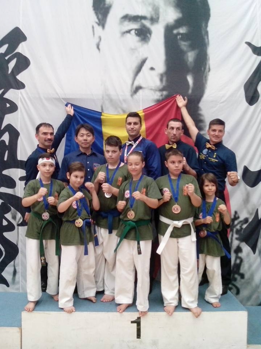 Gălăţenii au cucerit trei titluri de campioni europeni la Karate Kyokushin Tradiţional