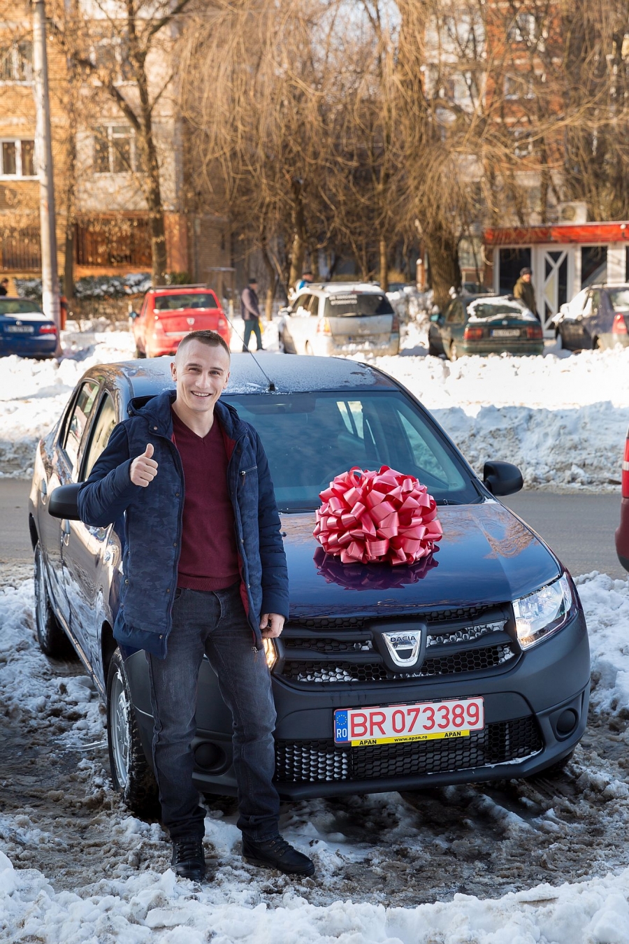 Un simplu împrumut de la AMANET ROMERO i-a adus o mașină în valoare de 7.000 de euro!