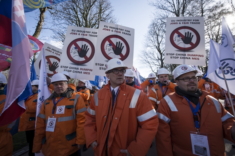 De Ziua Europeană a Oţelului, AVERTISMENT Eurofer: „Criza de supracapacitate ameninţă siderurgia UE”