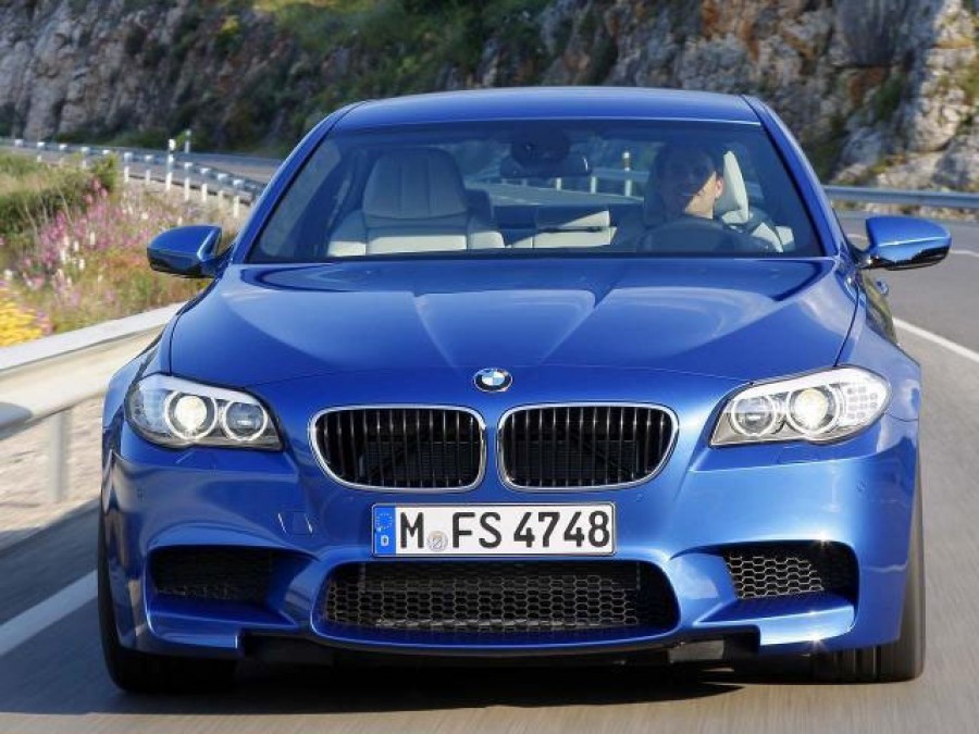 Noul BMW M5 la Braila