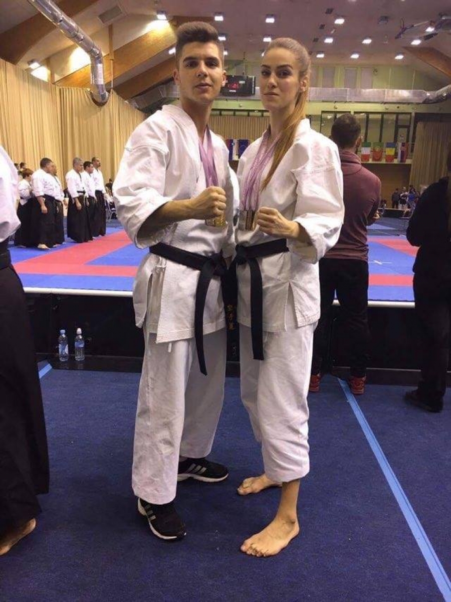 Sportivii gălăţeni sunt campioni europeni la karate tradiţional şi kyokushin