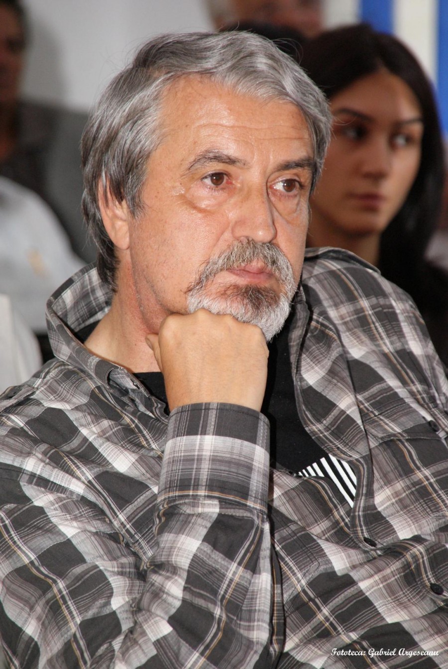 Profesorul și jurnalistul Sorin Preda s-a stins din viață