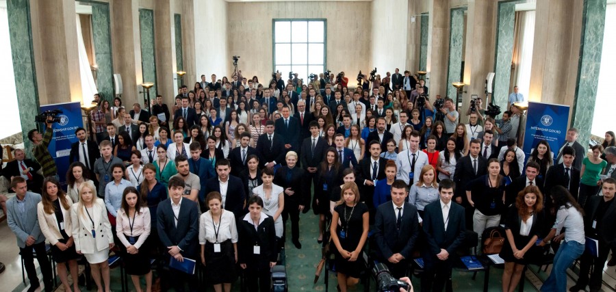 Internship la Guvernul României pentru studenţi şi absolvenţi
