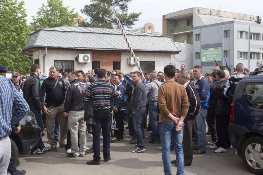GREVĂ MAXI-TAXI LA GALAŢI/ Primarul Marius Stan le cere transportatorilor să renunţe la proteste