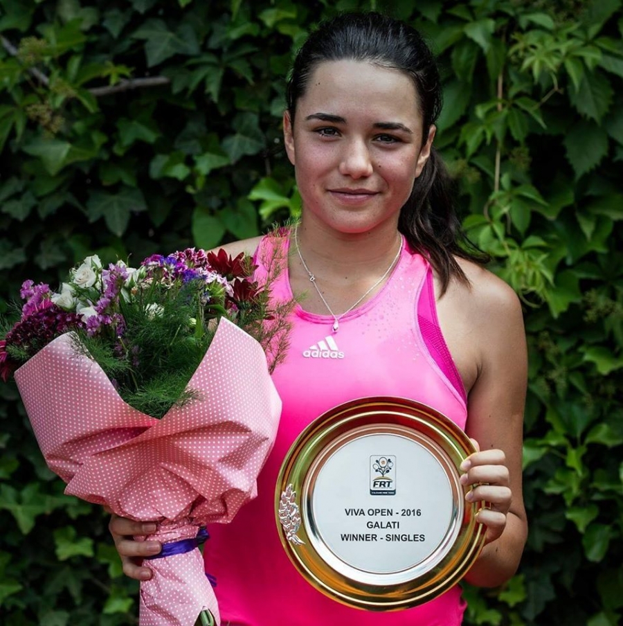 Miriam Bulgaru a luat un start colosal în circuitul profesionist, cu două finale şi un trofeu
