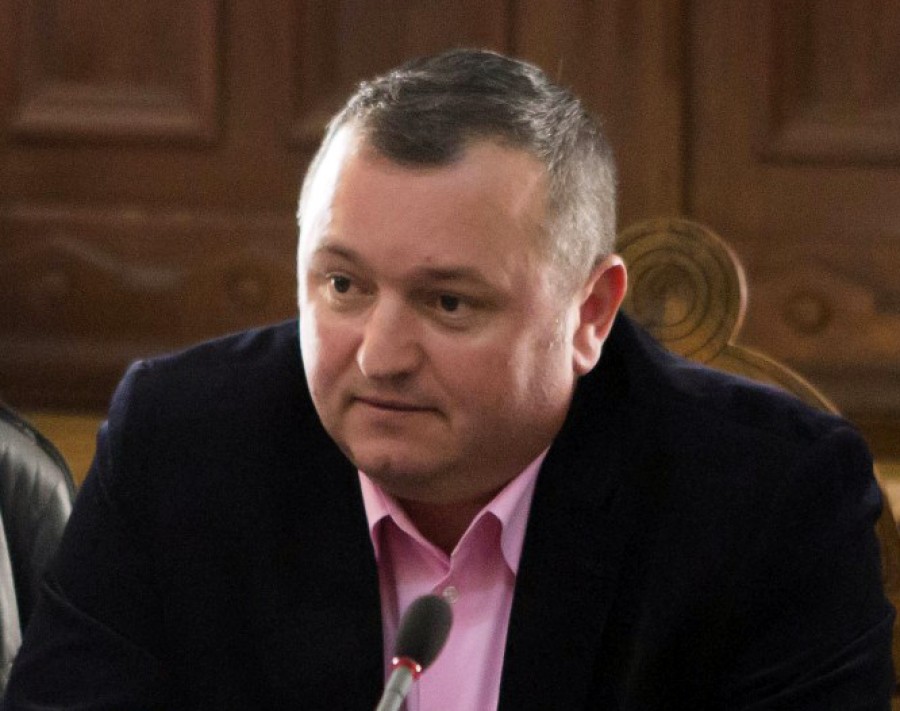 Renunţă la politică Iulian Aramă? Fostul consilier judeţean, ofertat cu şefia unui partid
