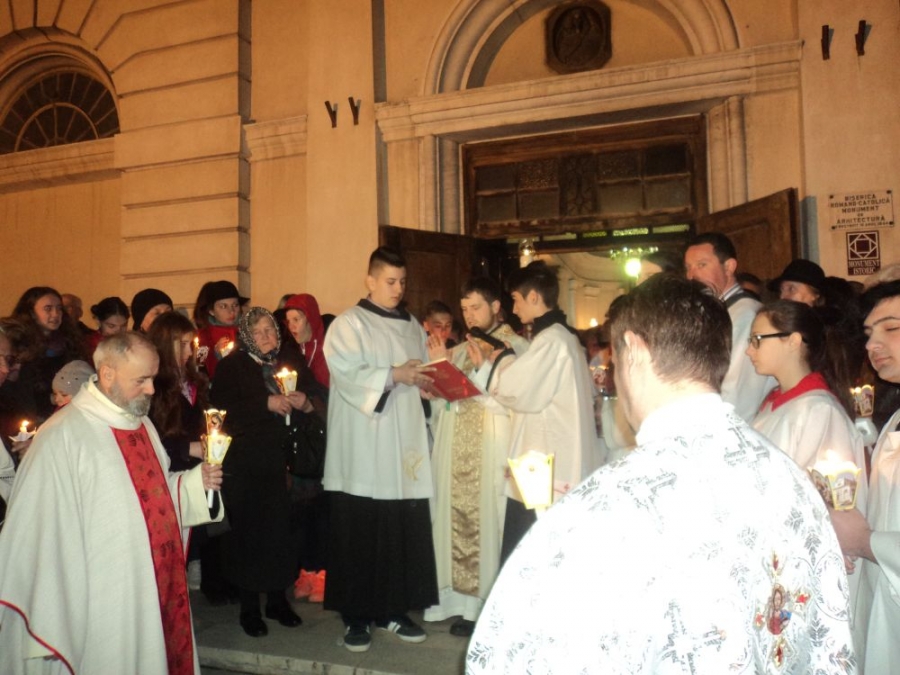 Paştele Romano-Catolic. Cristos a înviat! (FOTO)