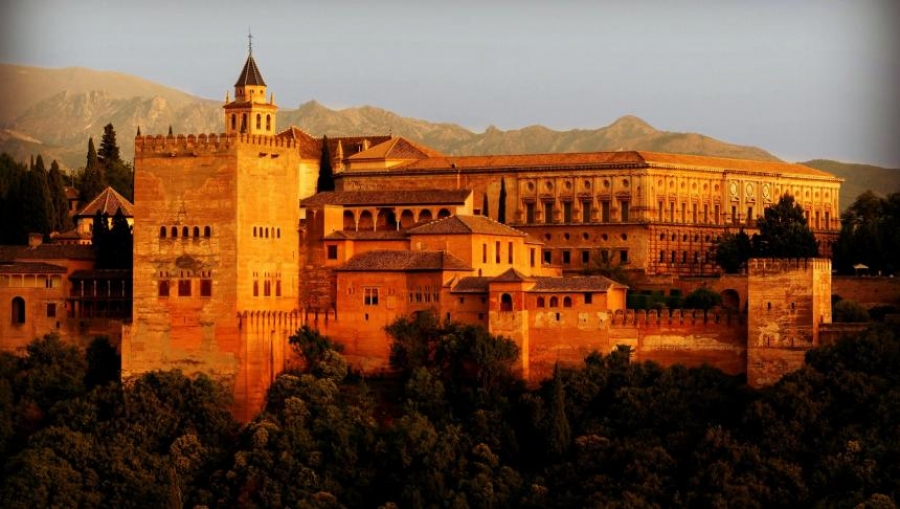 Alhambra, Spania | Cel mai spectaculos monument de arhitectură maură