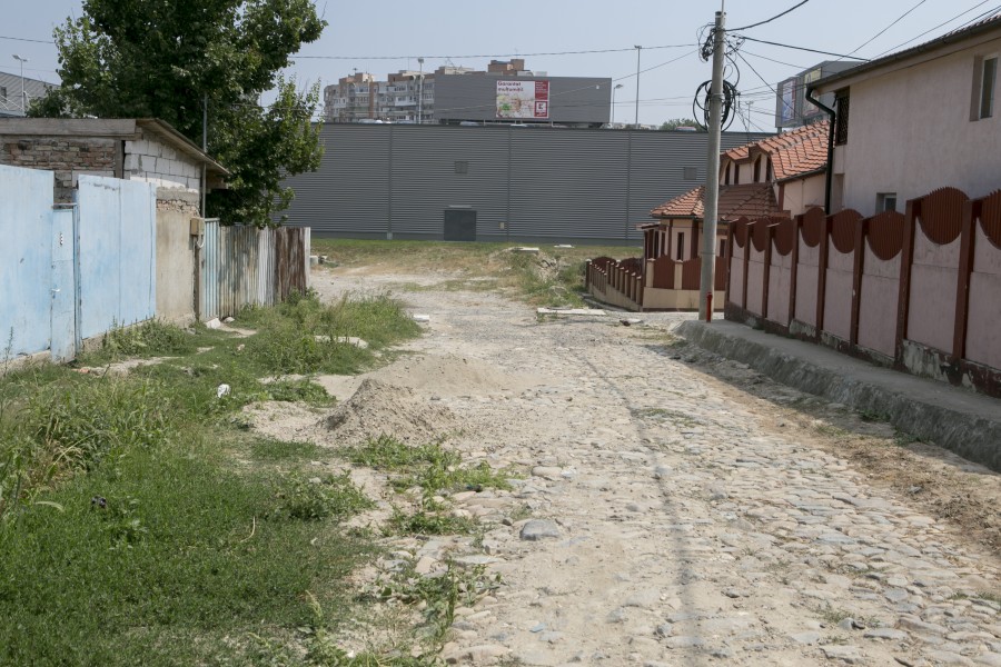 Câte străzi din Galaţi nu au canalizare nici în 2013