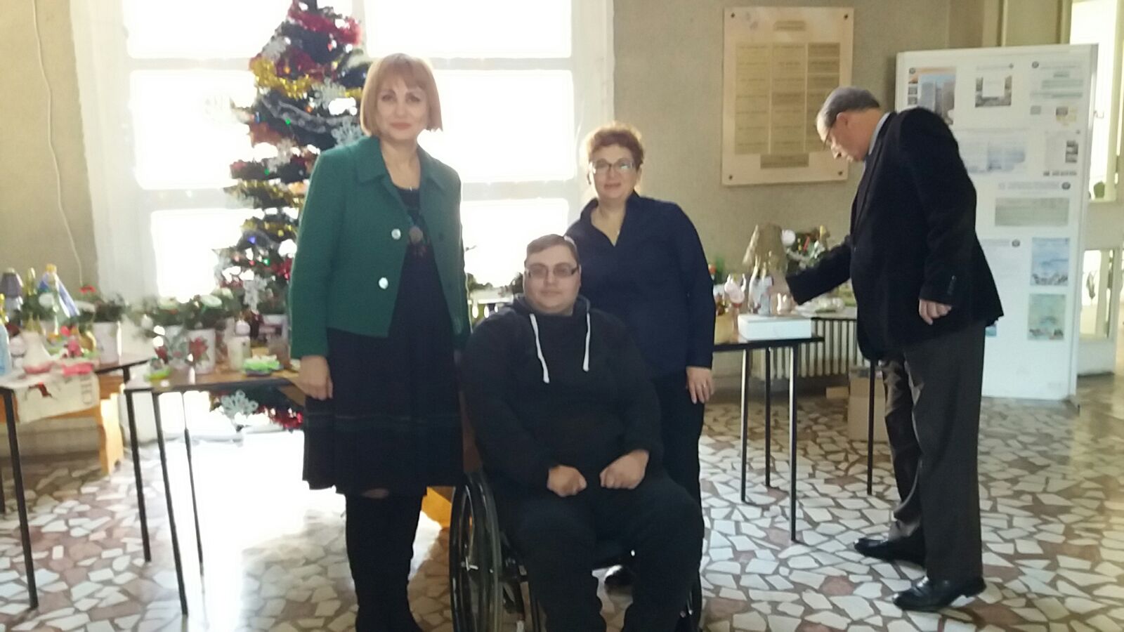 https://www.viata-libera.ro/images/galerie/01bucurie16dec2017/3.jpg