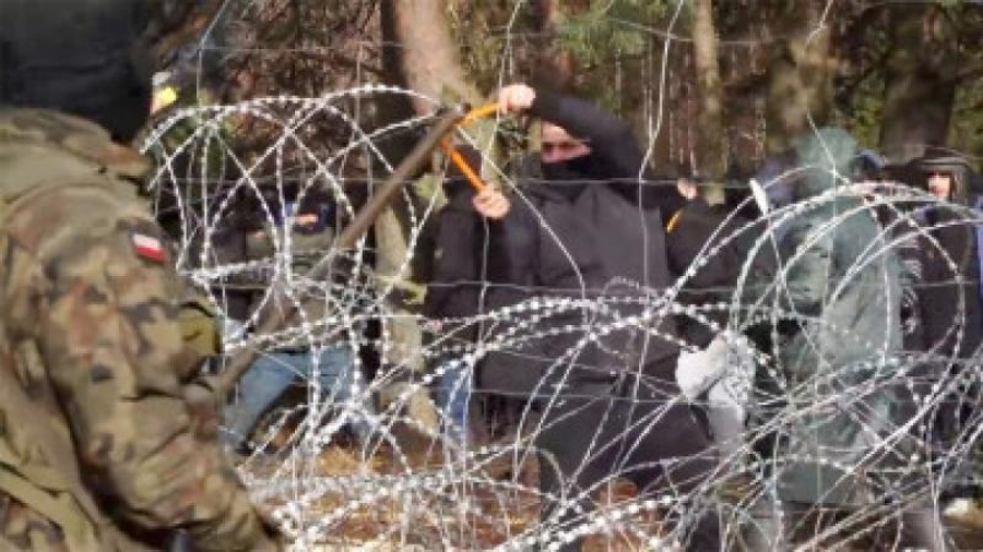 Migranții, încă în număr mare la frontiera Poloniei cu Belarus