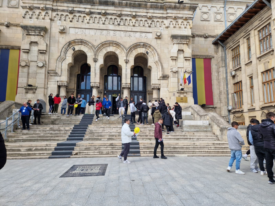 Universitatea lansează un concurs de creativitate