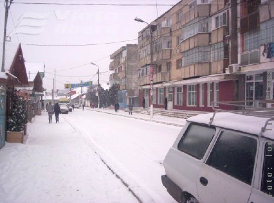 Iarna şi-a arătat colţii şi în judeţ