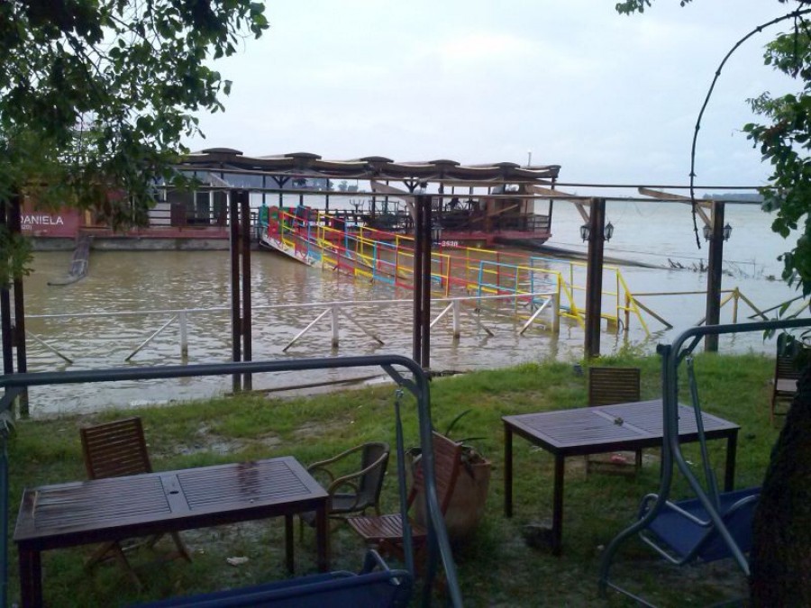 Dunărea s-a umflat iar la Galaţi!