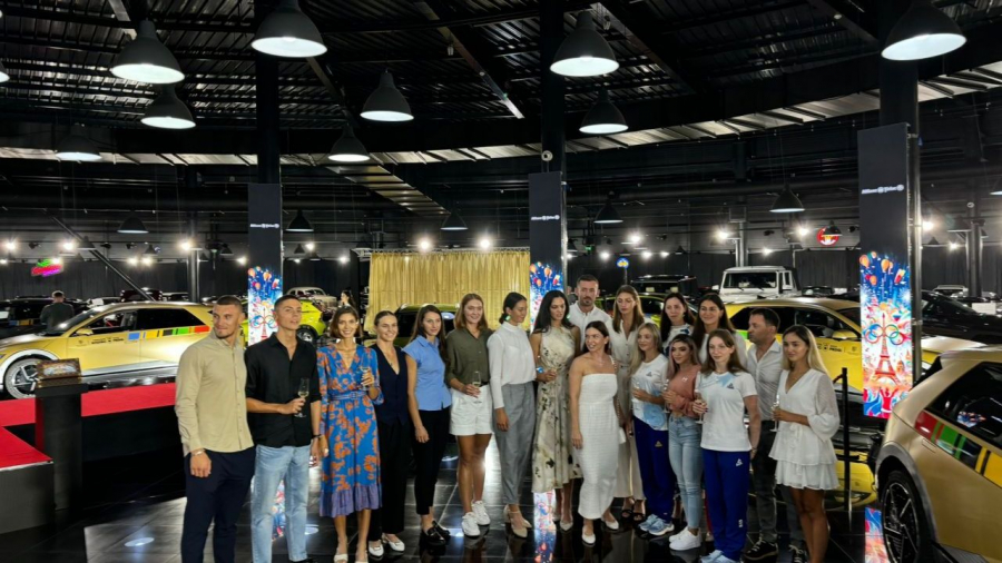 Medaliații olimpici de la Paris au primit mașinile oferite de Ion Țiriac