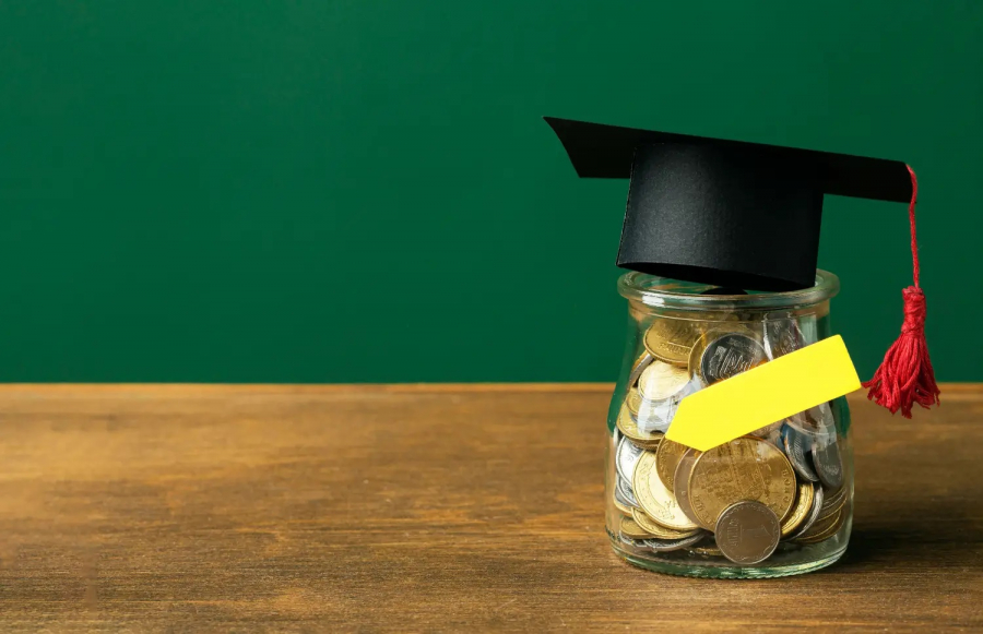 Lecție de educație financiară pentru studenții gălățeni