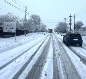 Circulaţie &icirc;n condiţii de iarnă, &icirc;n judeţul Galaţi