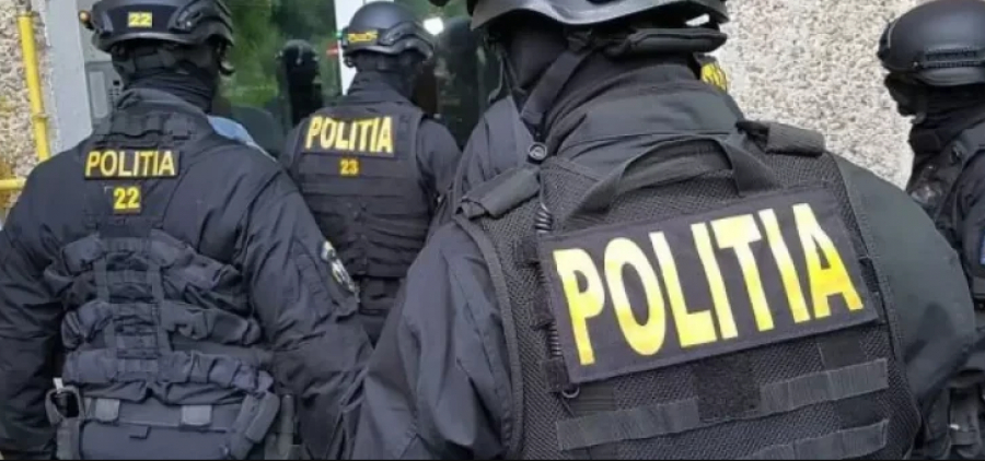 Gălățean împușcat de mascați într-un conflict domestic. A atacat agenții cu un topor