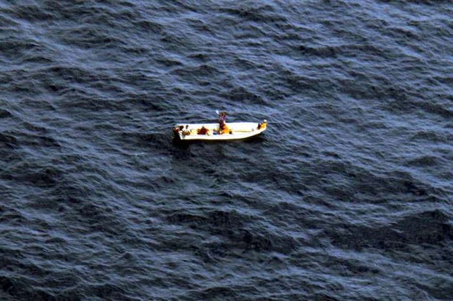 Un naufragiat afirmă că a plutit în derivă, în Pacific, timp de 16 luni de zile
