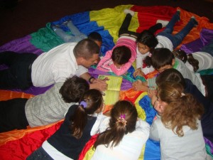 Încă două zile de &quot;Bursa binelui&quot;/ DONEAZĂ pentru copiii cu dizabilităţi