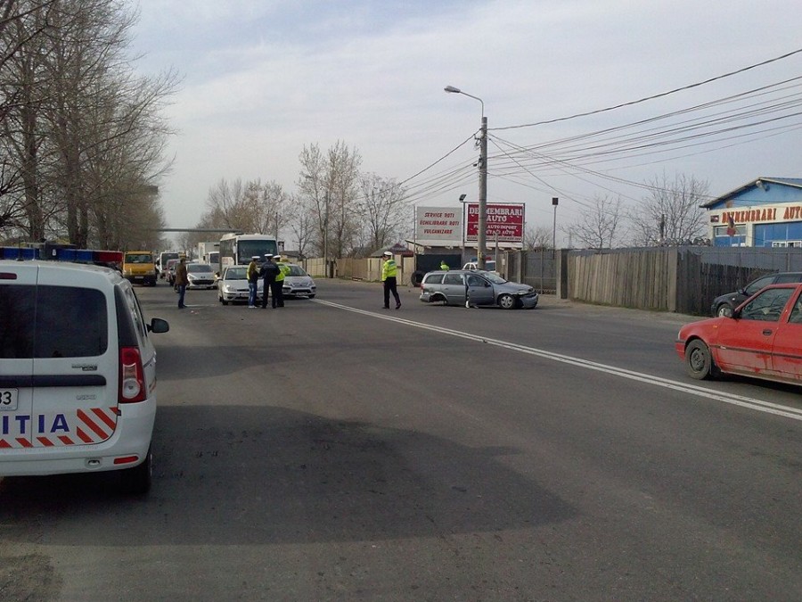 Şoferii începători sunt pericole în trafic! Iată câte accidente grave au provocat de la începutul anului!