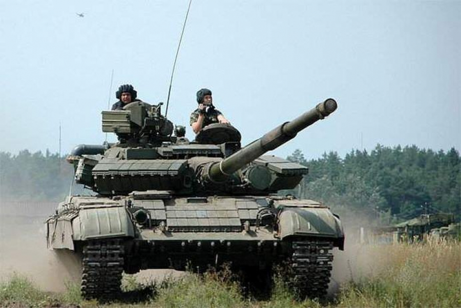 Tancuri ruseşti, la graniţa cu Ucraina