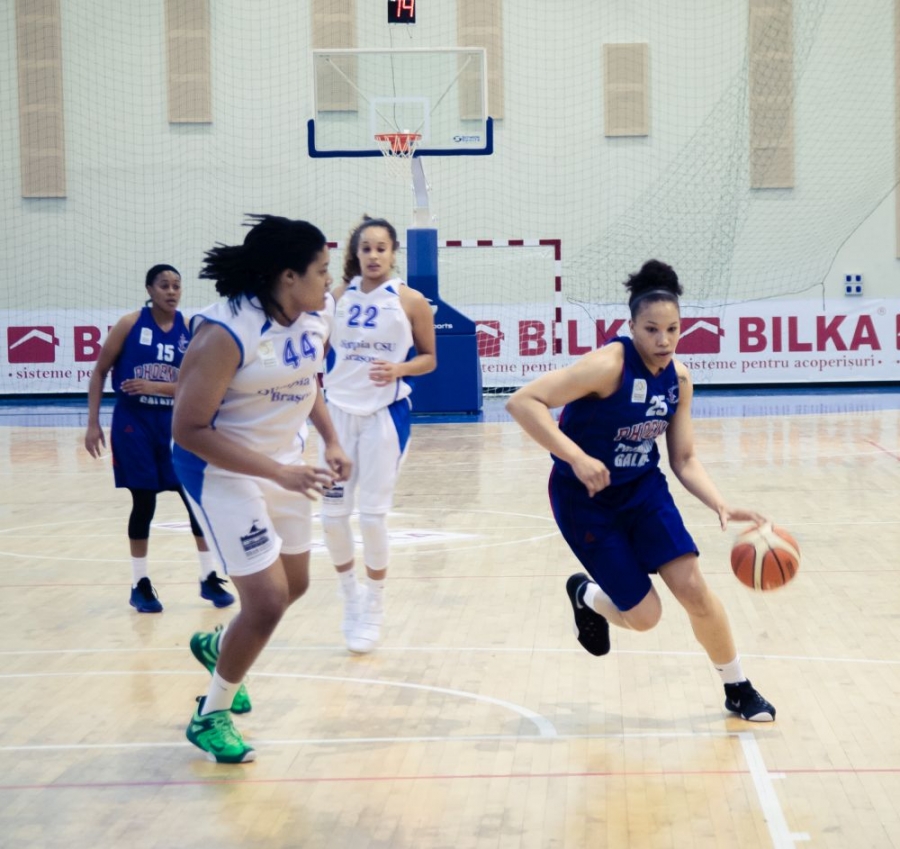 Baschetbalistele de la Phoenix au pierdut la Braşov