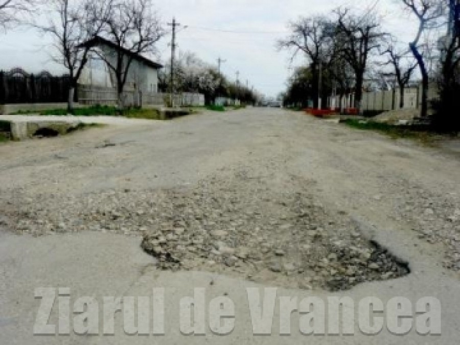 Dragnea a dat bani pentru Vrancea cât la o comună din Bacău