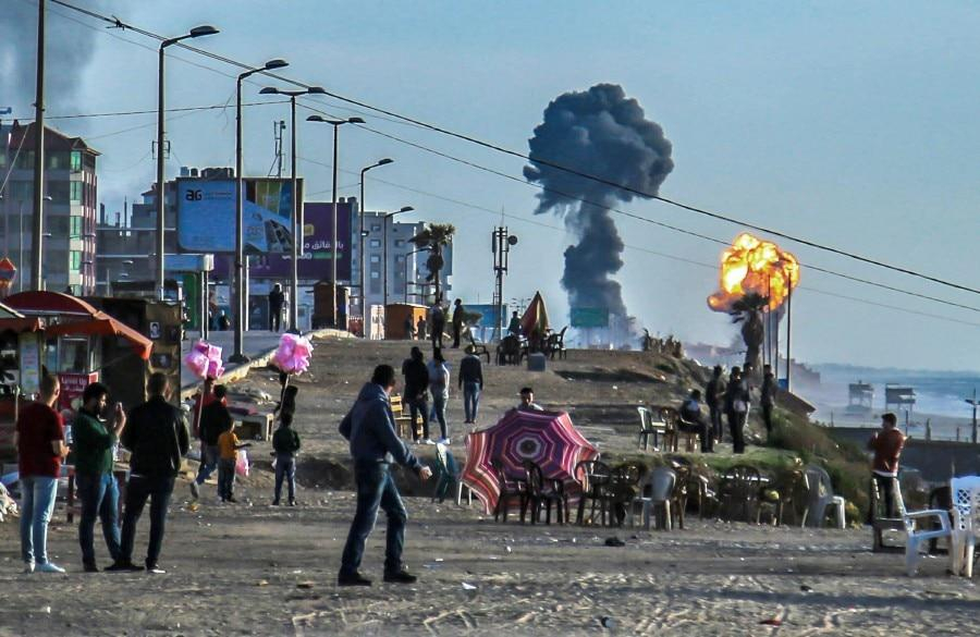 Tiruri masive de rachete între Israel şi Fâşia Gaza