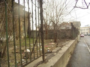 În opinia colecţionarului Costel Gheorghiu, Poliţia poate încă găsi gardul Casei Mantu