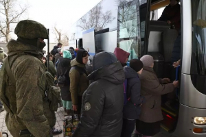 Rusia le-a cerut ucrainenilor din Mariupol să depună armele
