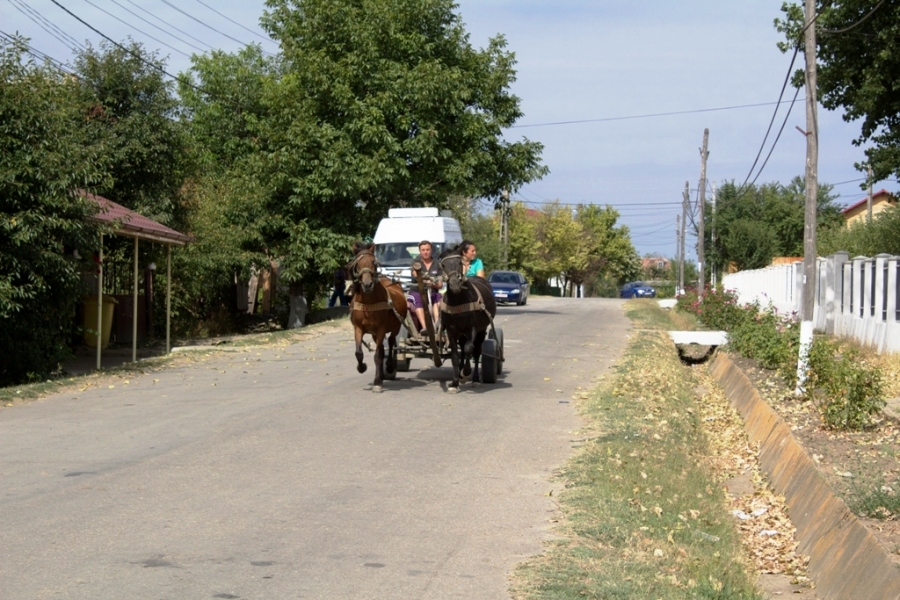 INVESTIȚIILE în utilităţi bat pasul pe loc, în comuna gălățeană Băneasa