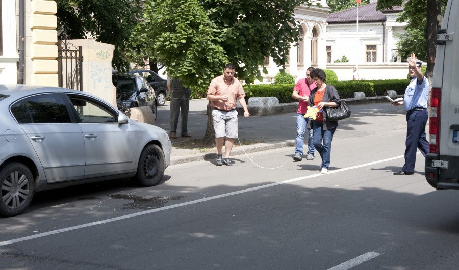 Accident pe strada Domnească. Bătrână rănită grav în timp ce traversa neregulamentar