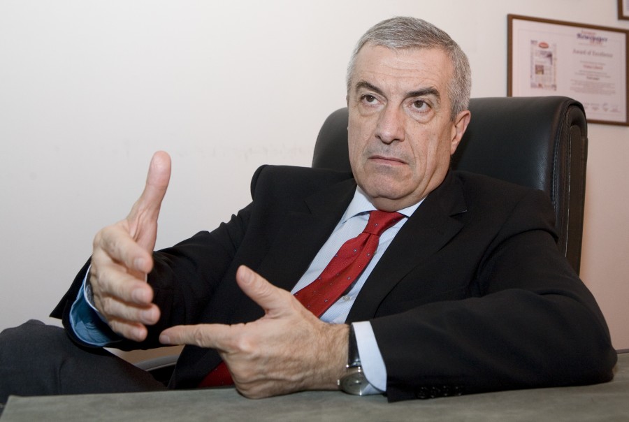 Interviu cu fostul premier Călin Popescu Tăriceanu „Incompetenţa şi corupţia, mărcile Guvernului Boc”
