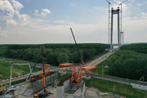 Spectaculos! Podul peste Dunăre, înălțime record în România (VIDEO)