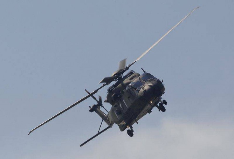 Cinci persoane au murit după prăbuşirea unui elicopter în Ucraina