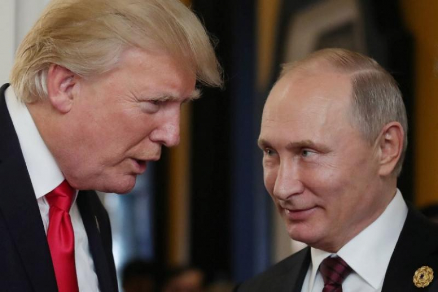 Donald Trump vede „geniu” în strategiile lui Vladimir Putin