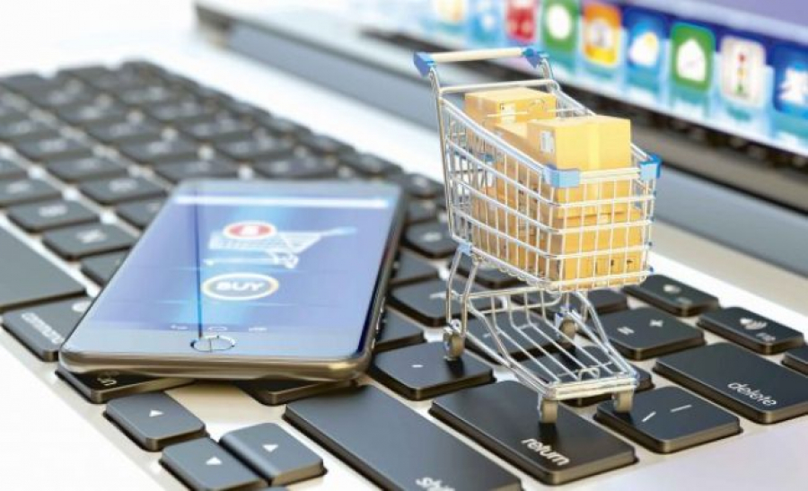 Pandemia ne-a „molipsit” de cumpărăturile online