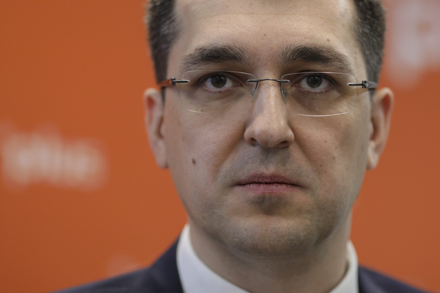 Veniturile medicilor nu se reduc