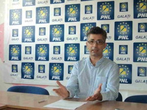 Ciumacenco, preşedinte al Organizaţiei Municipale a PNL. S-a renunţat la conducerea „bicefală”