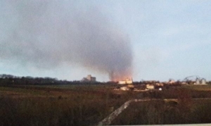BULGARIA | Mai multe EXPLOZII, după ce un tren ce transporta PROPAN a deraiat. Cel puțin 4 morți, 25 de răniți și 20 de clădiri PRĂBUȘITE