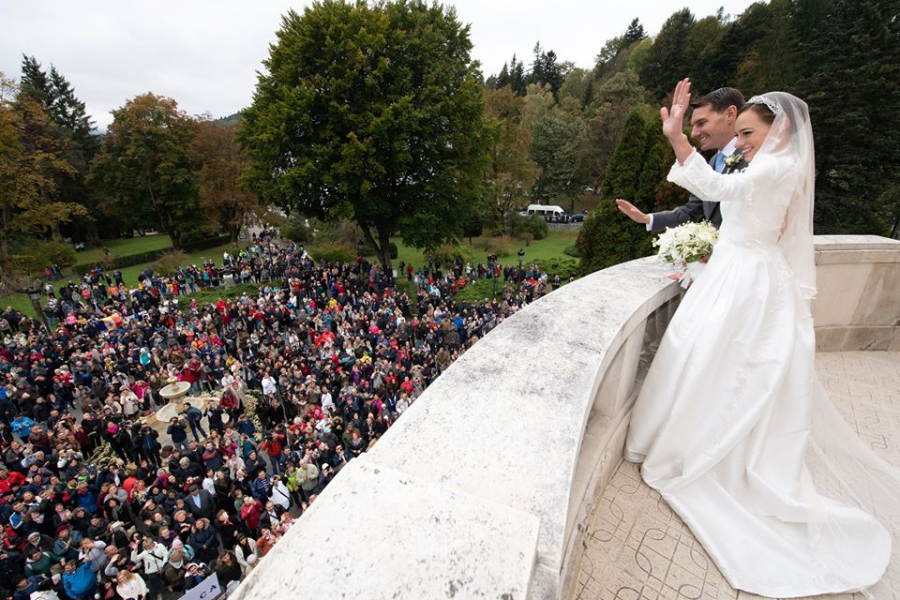 Moment unic în viaţa directorului Teatrului Nae Leonard. Teodor Niţă, cu familia la nunta nepotului Regelui Mihai