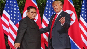 Summit ISTORIC la Singapore. Trump, faţă în faţă cu ”foarte inteligentul” Kim